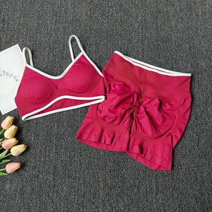 VYRENA Peach Set — Seamless Bra & Scrunch Shorts