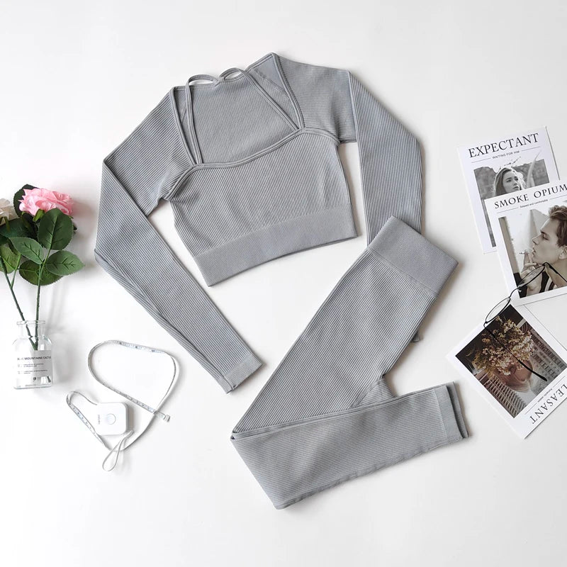 VYRENA Studio Set — Seamless Sports Bra, Crop Top & Leggings