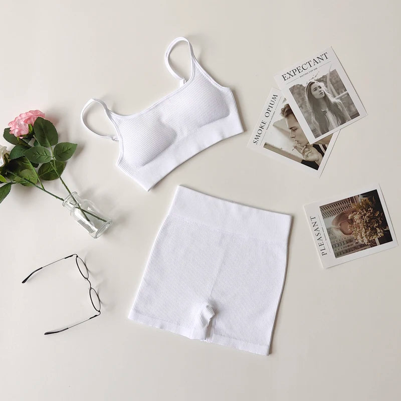VYRENA Studio Set — Seamless Sports Bra, Crop Top & Leggings
