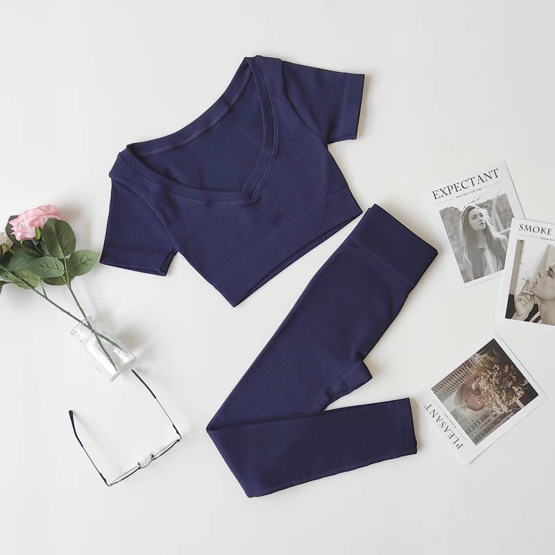 VYRENA Studio Set — Seamless Sports Bra, Crop Top & Leggings
