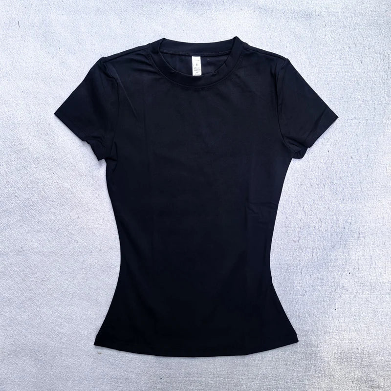 VYRENA Seamless Gym Top — Women's Short Sleeve Sports Shirt