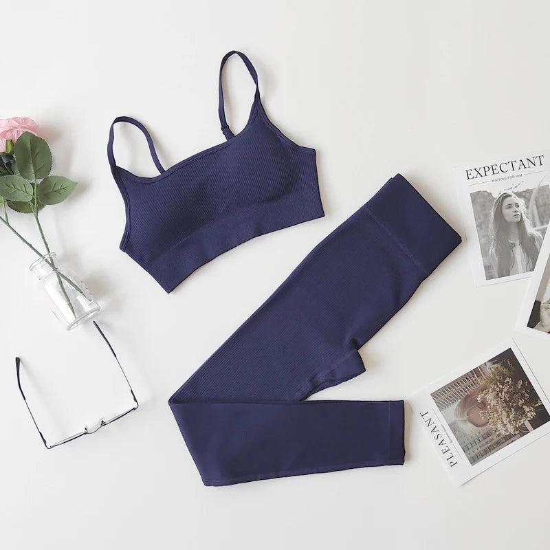 VYRENA Studio Set — Seamless Sports Bra, Crop Top & Leggings