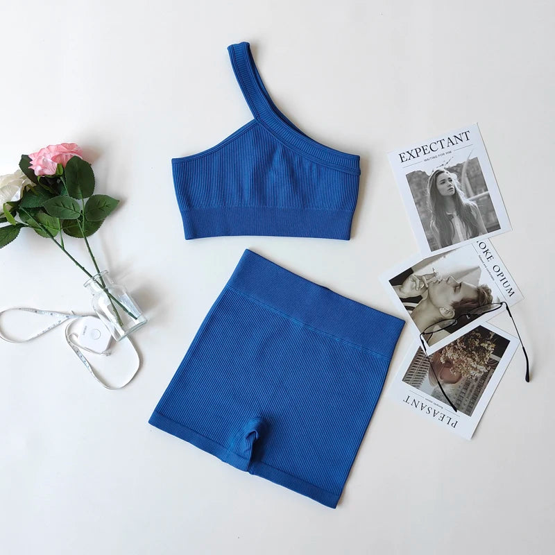 VYRENA Studio Set — Seamless Sports Bra, Crop Top & Leggings