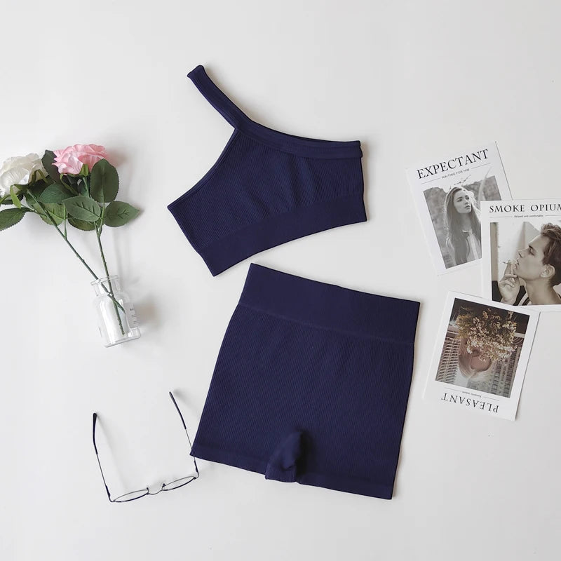 VYRENA Studio Set — Seamless Sports Bra, Crop Top & Leggings