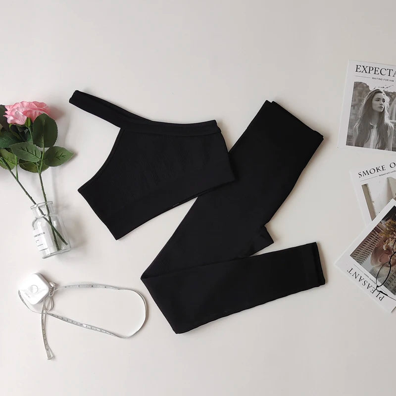 VYRENA Studio Set — Seamless Sports Bra, Crop Top & Leggings