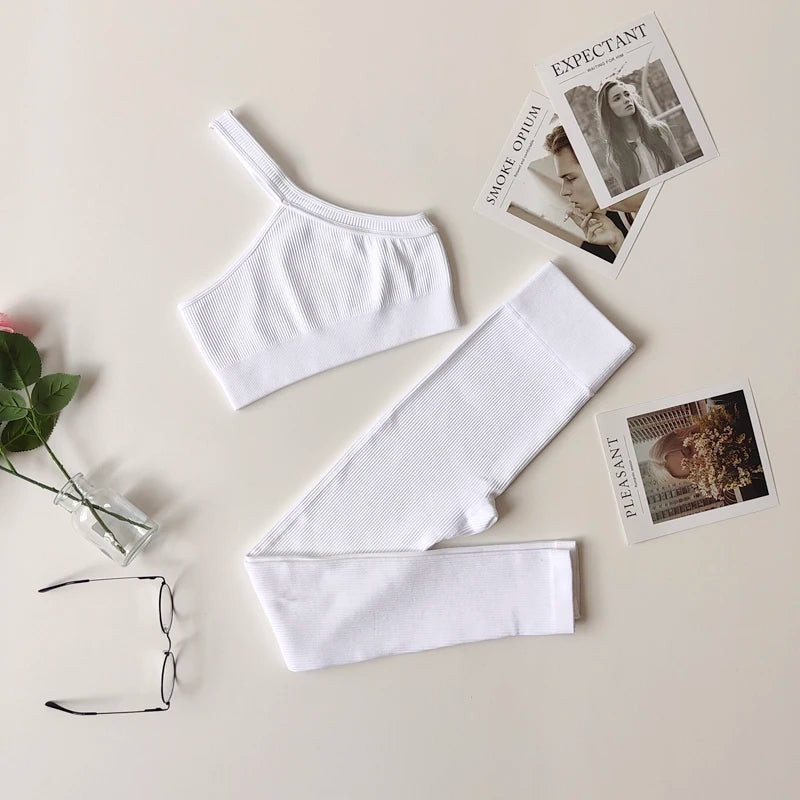 VYRENA Studio Set — Seamless Sports Bra, Crop Top & Leggings